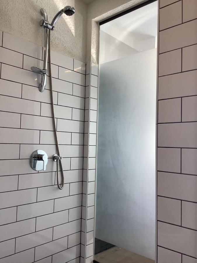 Beach Apartments North Jaffa - By Bookiz Tel Aviv Ngoại thất bức ảnh